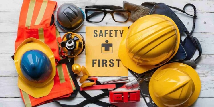 what was the status of us workplace safety laws in 1900?