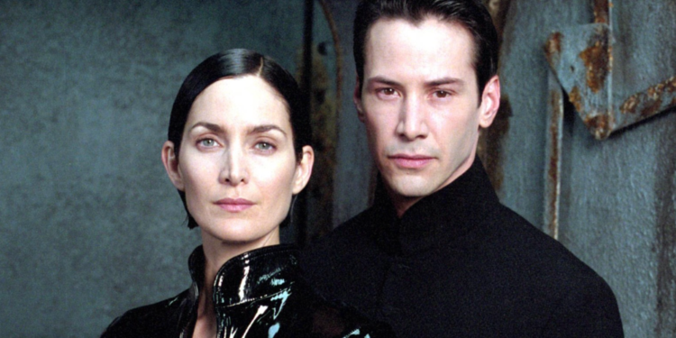 carrie-anne moss