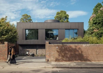Good Design Costs the Same as Bad Design. Wimbledon Homeowners Are Learning This the Hard Way