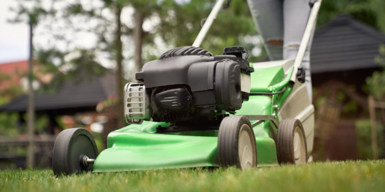 What Are The Benefits Of Partnering With Just Right Lawns?