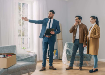 Estate Agent