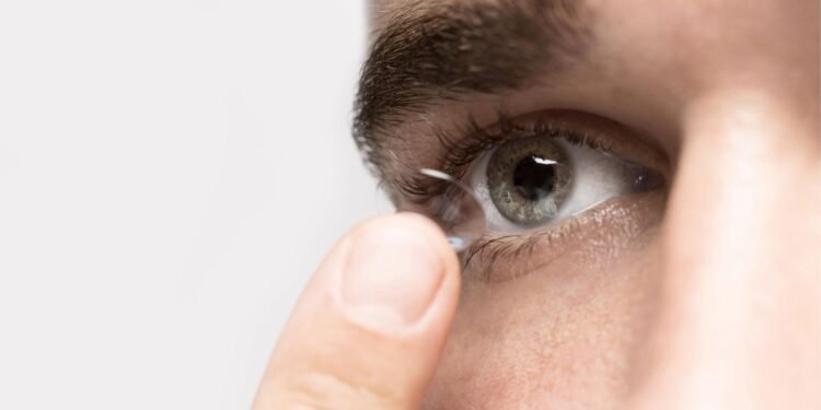 Contact Lenses 