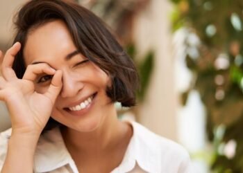 How Lifestyle Choices Impact Long-Term Eye Health