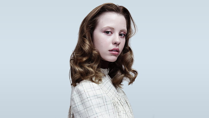 mia goth hot
