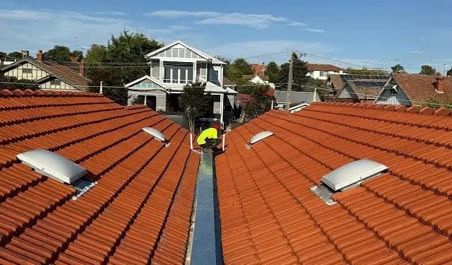 Essential Guide to Roof Tile Maintenance and Restoration in Melbourne