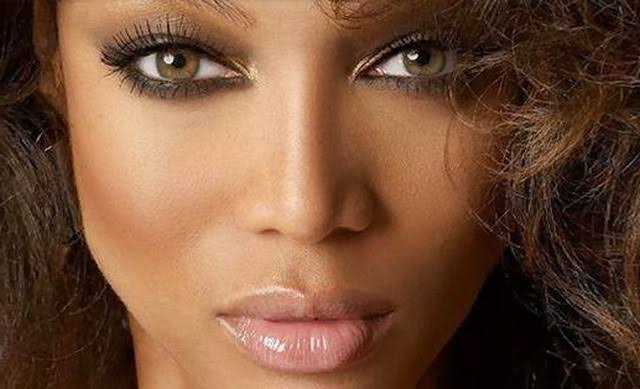 celebrities with amber eyes