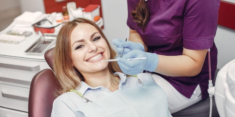 Gum Recession, Bad Breath, and Early Tooth Loss The Warwickshire Hygienist Conversation Most People Avoid Having